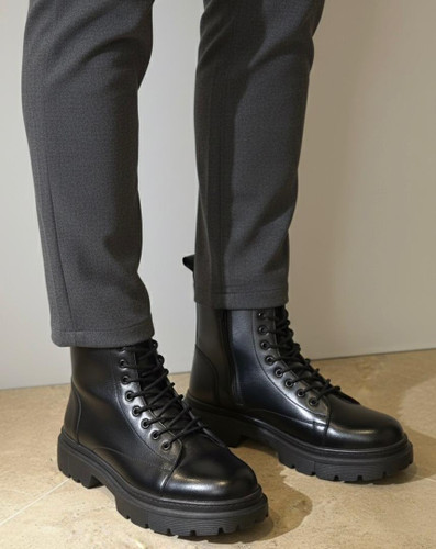 بوت مردانه زارا