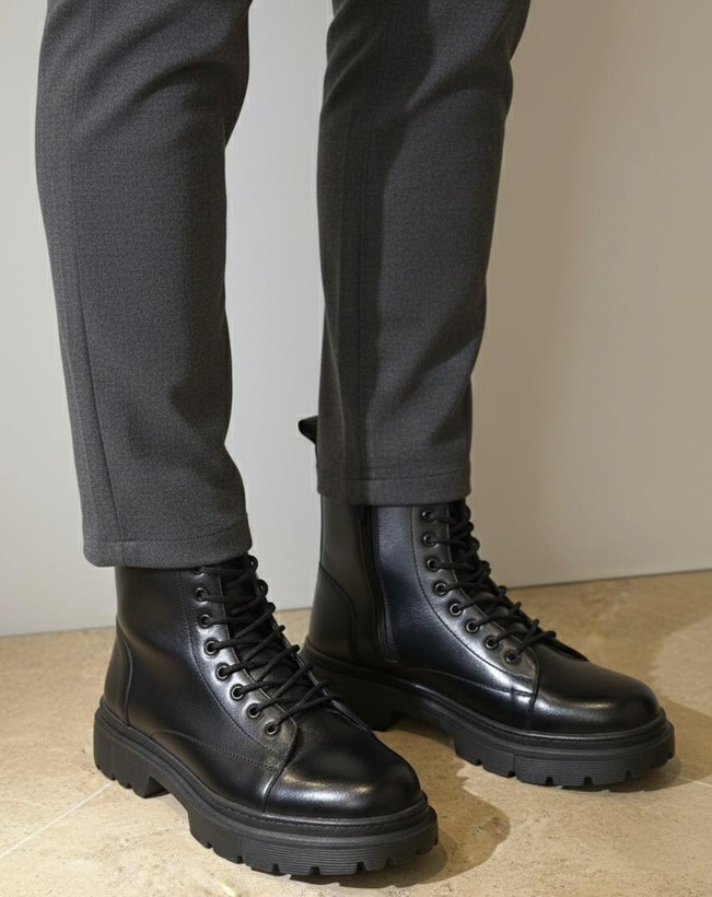 بوت مردانه زارا